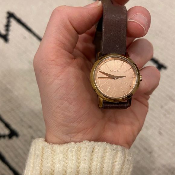 Minimalist Nixon rose gold face watch with brown leather band - Picture 2 of 5